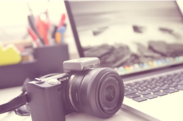 Så hittar du snygga bakgrundsbilder till datorn – gratis, premium och dina egna