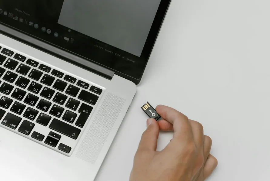 Skicka stora filer gratis 2026 – så gör du det enkelt och säkert